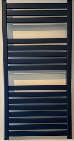 Novara  600w x 1200h  Black Flat profile towel rail